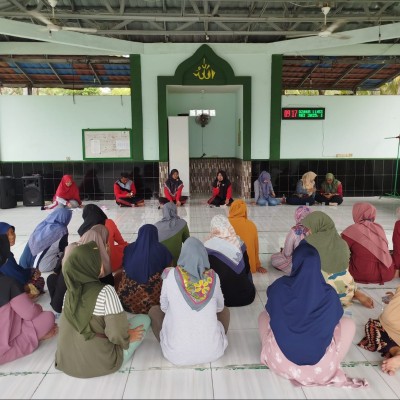 Rapat Persiapan Pelepasan Dan Tasyakuran Kelas IX : Sederhana Tapi Berkesan