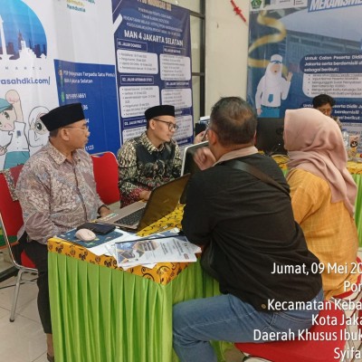 MAN 4 Jakarta Buka Posko Pelayanan PPDB Madrasah DKI Jakarta 2025