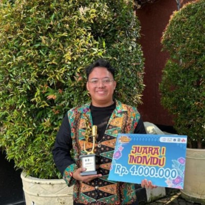 Siswa MAN 3 Jakarta Pusat Meraih Juara 1 Solo Vokal di Ajang Kreativitas Pemuda Jakarta Pusat