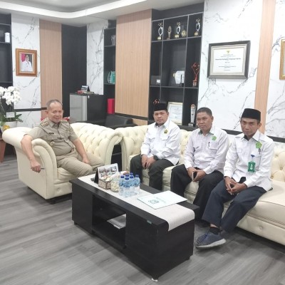 Kepala Kemenag Kepulauan Seribu Jalin Silaturahmi dan Sinergi dengan Bupati Baru