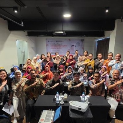 Guru MAN 22 Ikuti Pelatihan Inovasi Pembelajaran Matematika Berbasis Teknologi