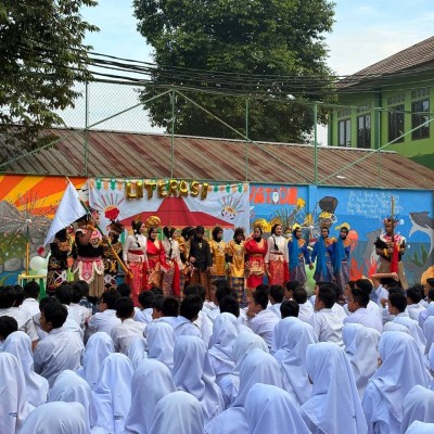 MTsN 3 Jakarta Selatan Gelar Kegiatan Literasi, Tampilkan Drama dan Tarian Nusantara