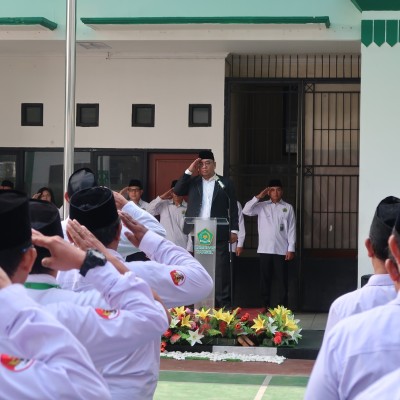 Kemenag Jakarta Selatan Gelar Upacara Harkitnas ke-117, Teguhkan Semangat Bangkit Bersama