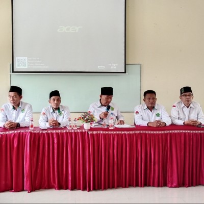 Gelar Rapat Dinas Bulanan: Perkuat Sinergi GTK dan Perkenalan Kepala Madrasah