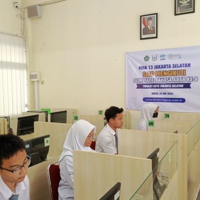 Empat Siswa MAN 13 Jakarta Berlaga di Olimpiade Bahasa Arab Tingkat Kota Jakarta