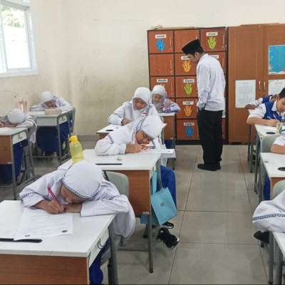 Asesmen Akhir Semester Dimulai, MIN 14 Tekankan Nilai Kejujuran dan Cinta Al-Qur’an