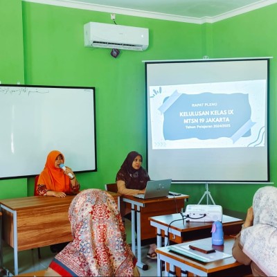 Kepala Madrasah MTsN 19 Tekankan Integritas dalam Rapat Pleno Kelulusan Siswa