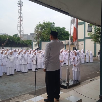 Khidmat dan Penuh Semangat, MAN 22 Jakarta Peringati Hari Lahir Pancasila ke-80