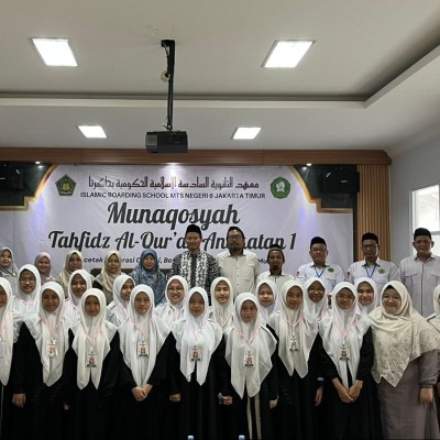 IBS MTsN 6 Jakarta Gelar Munaqosah Tahfidz Al-Qur’an Angkatan Pertama