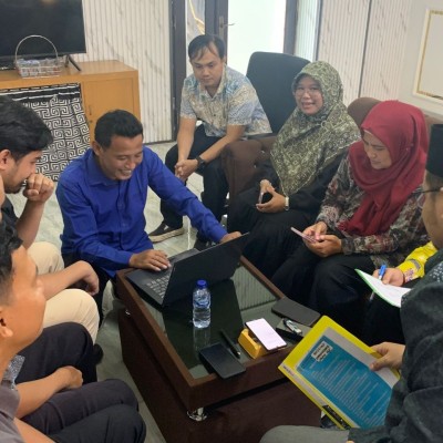 Kankemenag Jakarta Timur Optimalkan Website Guna Tingkatkan Pelayanan Digital
