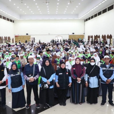 Delapan Kloter Jamaah Haji Debarkasi Jakarta Pondok Gede Tiba Di Tanah Air