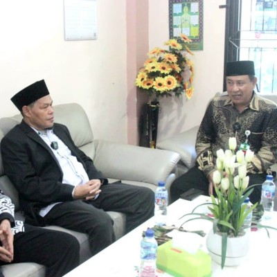 Wisuda Serentak MI, MTs, dan MA Nurul Bahri Diwarnai Peluncuran Program Pesantren