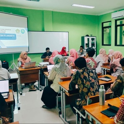 MTsN 19 Jakarta Selatan Gelar Rapat Pleno Kenaikan Kelas Tahun 2025