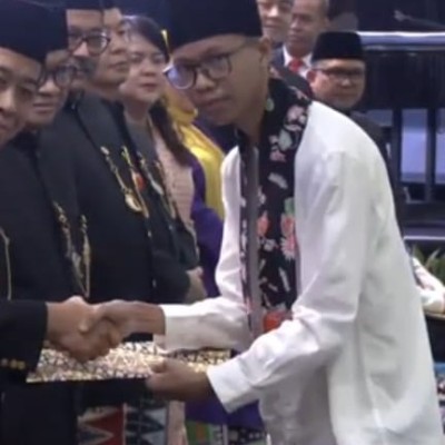 Siswa MAN 3 Jakarta Pusat Terima Penghargaan Pelajar Berprestasi Dari DPRD DKI Jakarta