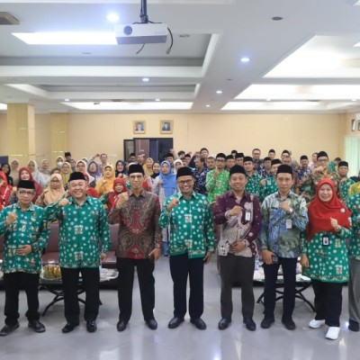 Kemenag DKI Jakarta Apresiasi Madrasah Pengumpul Infak Terbanyak di Jakarta Barat