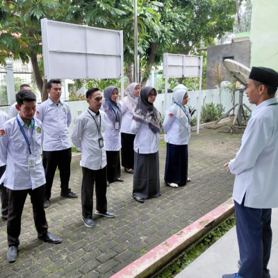 Awali Pekan dengan Semangat, Kemenag Kepulauan Seribu Selenggarakan Apel Pagi