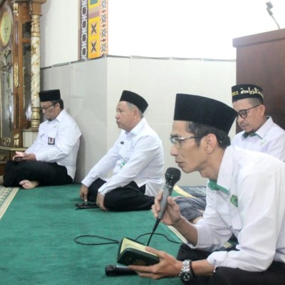 Juli Mengaji, ASN Kemenag Jakut Tekun Bertilawah