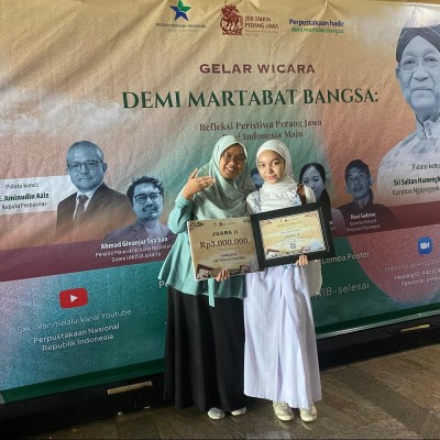Aira Sachi Nabira Siswa MAN 4 Jakarta Raih Juara Nasional Lomba Esai Perpusnas 2025