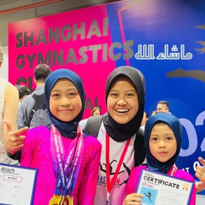 Dua Kakak Beradik dari MIN 14 Al-Azhar Asy-Syarif Harumkan Nama Bangsa Lewat Senam Artistik