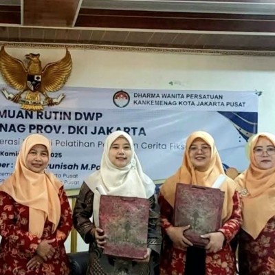 DWP Kota Jakarta Utara Terbaik Penulisan Cerita Pendek : Ceritakan Peran Ibu