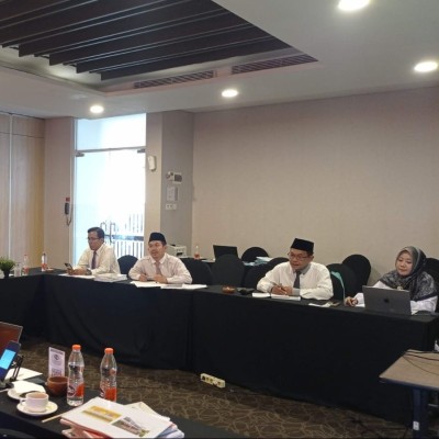 Menuju Madrasah Unggul, MIN 14 Al Azhar Asy Syarif Teken Kontrak Prestasi