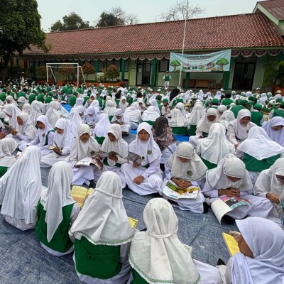 Tumbuhkan Minat Baca, MIN 7 Jakarta Gelar Program Literasi Rutin
