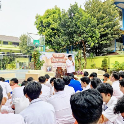 Debat OSIS-MPK Hidupkan Suasana Demokrasi di MAN 7 Jakarta