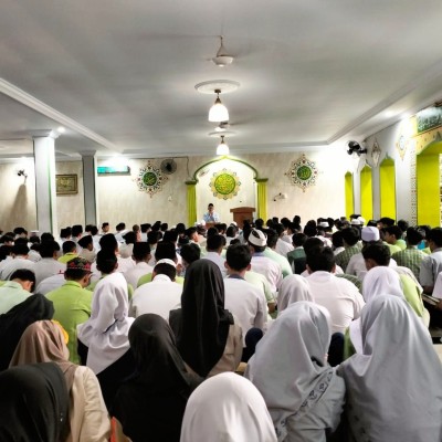 Lantunan QS. Al-A’raf Warnai Pagi di MAN 7 Jakarta