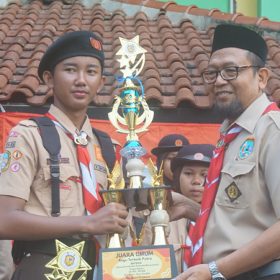 MTsN 29 Jakarta Berikan Apresiasi Prestasi Pramuka