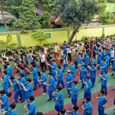 Senam Pagi Bersama di MAN 7 Jakarta, Bangun Semangat dan Kebersamaan