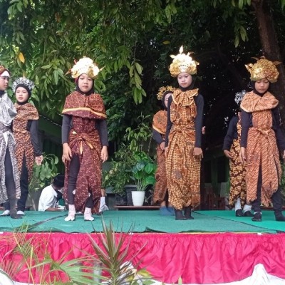 Semangat Kemerdekaan Menggema dari Halaman MIN 17 Kepulauan Seribu