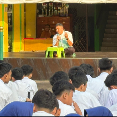 MTsN 29 Jakarta Gelar Kegiatan Rutin Membaca Kitab Ta’lim Muta’allim