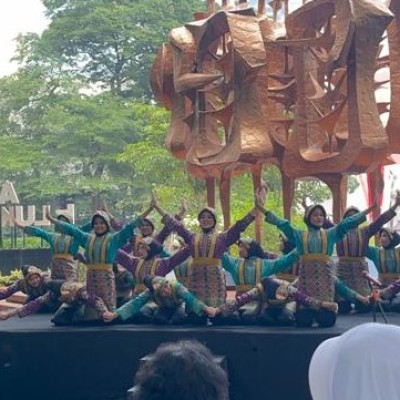 Tari Saman MTsN 27 Jakarta Barat yang memukau