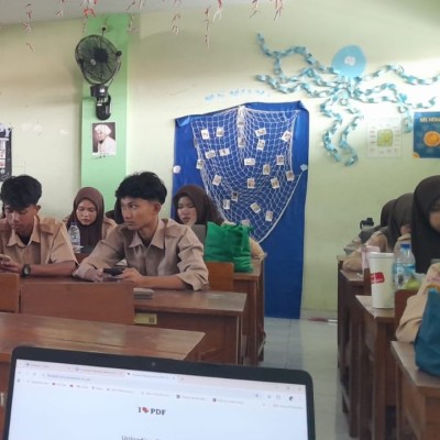 177 Siswa MAN 20 Ikuti Try Out TKA Bersama Edubrand.id