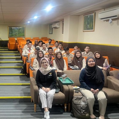 MAN 4 Jakarta Selatan Sambut Kunjungan Museum Bahari dan Lembaga Sensor Film