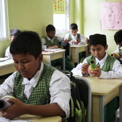 Siswa Madrasah Negeri-Swasta di Jakarta Diminta Belajar Online pada 1 September