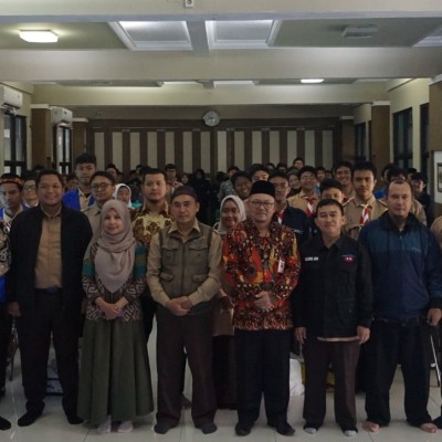 MGMP Informatika MA DKI Jakarta Gelar Pelatihan Robotik di MAN 12 Jakarta Barat