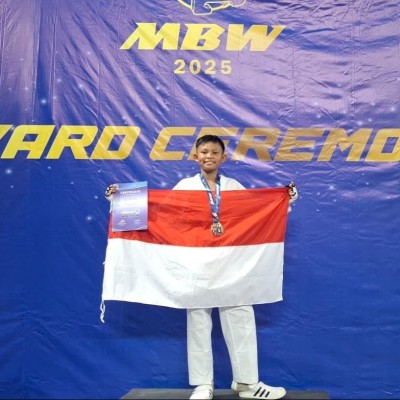 Siswa MTsN 3 Jakarta Raih Bronze Medal di MBW International Taekwondo Championship 2025