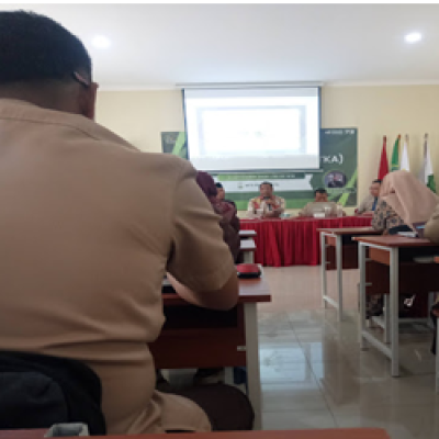 Guru MTsN 34 Jakarta Ikuti Telaah Tes Kemampuan Akademik
