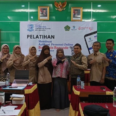 MGMP Informatika MA DKI Jakarta Gelar Pelatihan Aplikasi Presensi QR Code dengan Kodular