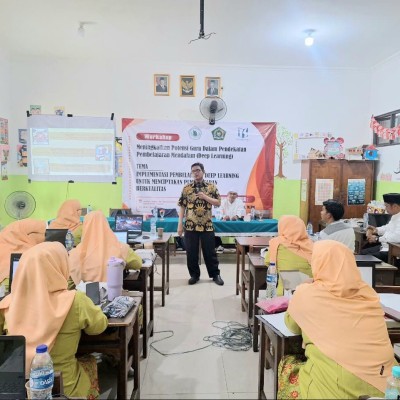MI Ar-Rasyidiyyah Gelar Workshop Pendekatan Pembelajaran Mendalam