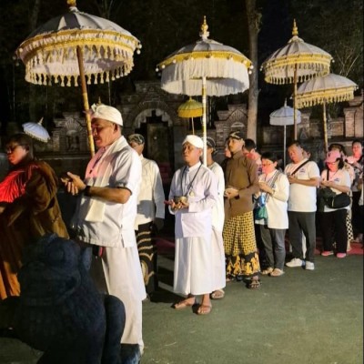 Dharmàyatra : Perjalanan Spiritualitas Agama Buddha, Melestarikan Nilai-Nilai Dharma Melalui Peninggalan Sejarah