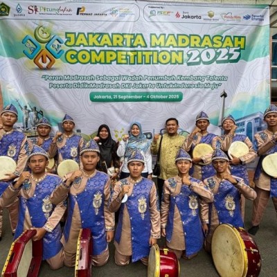 Tunjukan Bakat Seni, Siswa MAN 9 Jakarta Bersinar di Jakarta Madrasah Competition