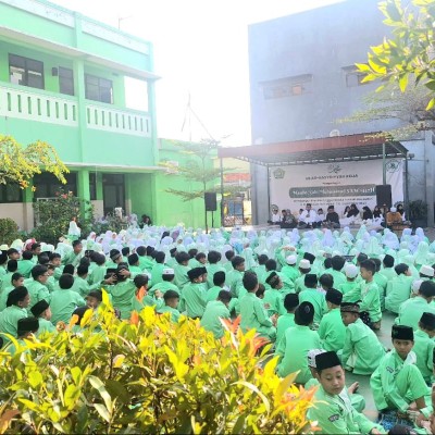 MI Ar-Rasyidiyyah Gelar Pengajian Bulanan, Perkuat Pemahaman Agama dan Karakter Siswa