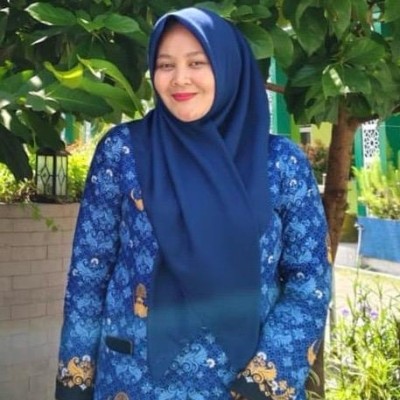 Guru MIN 20 Jakarta Raih Predikat Penulis Terbaik dalam Lomba Cipta Puisi Nasional