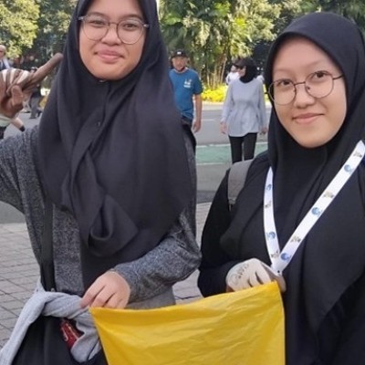 Generasi Muda Madrasah Bergerak: MAN 9 Jakarta Timur Ambil Bagian dalam Aksi Bersih Dunia