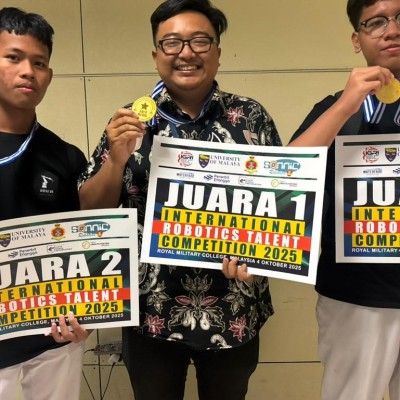 Siswa MTsN 18 Jakarta Raih Juara di Kompetisi Robotik Internasional Malaysia