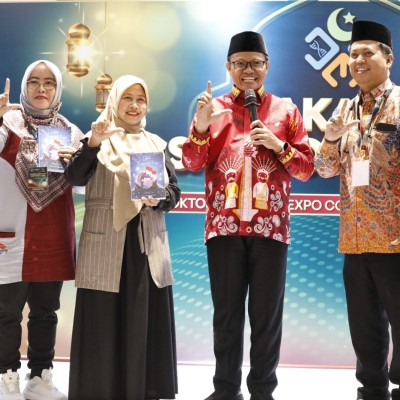 Menulis dari Hati, Untuk Bangsa dan Keluarga