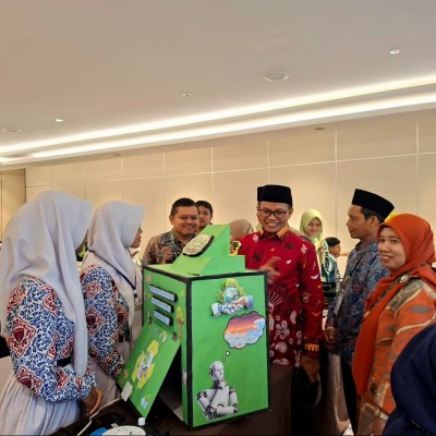 Robotik Madrasah Tampilkan Inovasi Bernilai Islami di JMC 2025