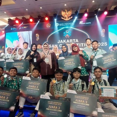 Lazuardi Prestasi MAN 13 Jakarta: Bintang-bintang Sains Bermekaran di JMC 2025